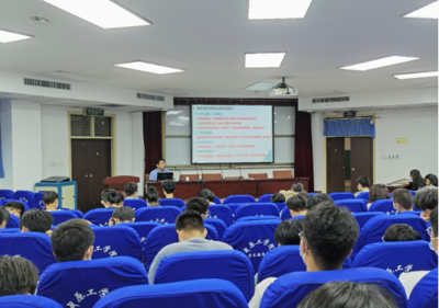 信息技術(shù)類專業(yè)創(chuàng)新創(chuàng)業(yè)的深度思考——以“互聯(lián)網(wǎng)+”大賽項目培育為視角